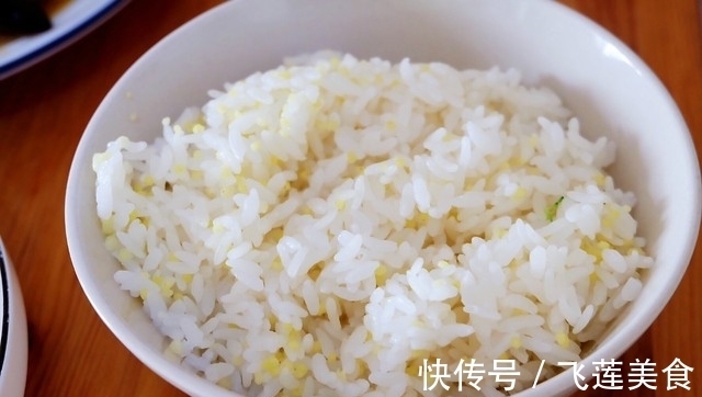 金针菇|父女俩去登山,妈妈在家做了一桌菜等着,四菜一汤,营养美味