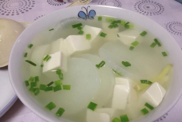 白萝卜和它是绝配,隔三差五吃,暖胃又驱寒,咳嗽不咳,秋天不咳嗽