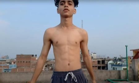 小伙|瘦小伙尝试每天跳绳2000下，坚持半个月，看跳绳效果怎么样