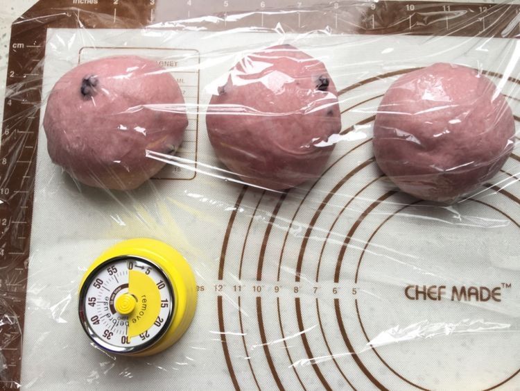 新手容易上手的紫薯蓝莓吐司，1次发酵简单又省事，美味又松软