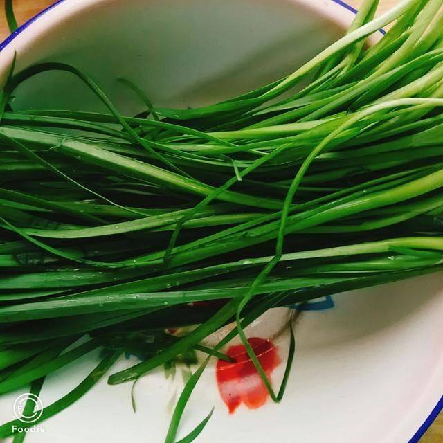 韭菜别再炒鸡蛋了,和“它”搭配,孩子常吃补营养,还护肤明目