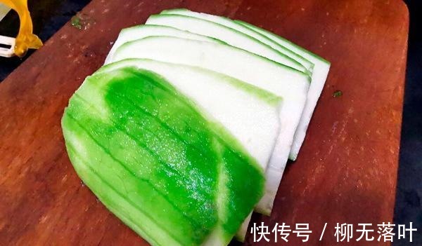 极速降温,煲个暖心又暖胃的蟹肉粥,就是舒服!