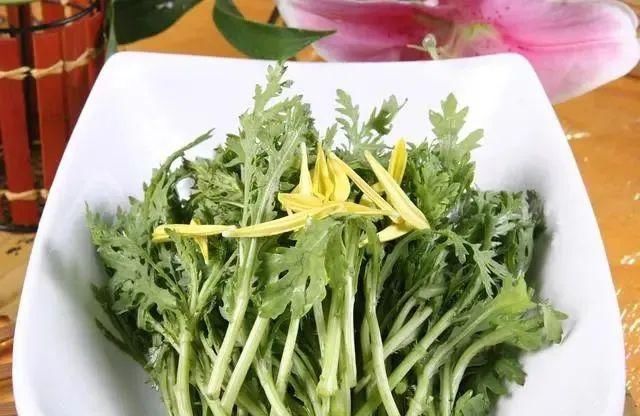 肝，是“哑巴”，少吃三白，多食四绿，肝脏可能逐渐变好