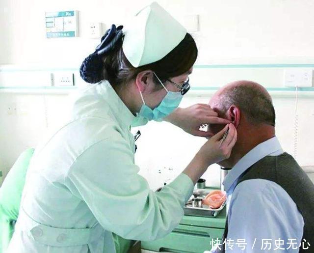 简单|耳穴压豆养生法,可能比针灸推拿疗法更安全简单,非常值得一试