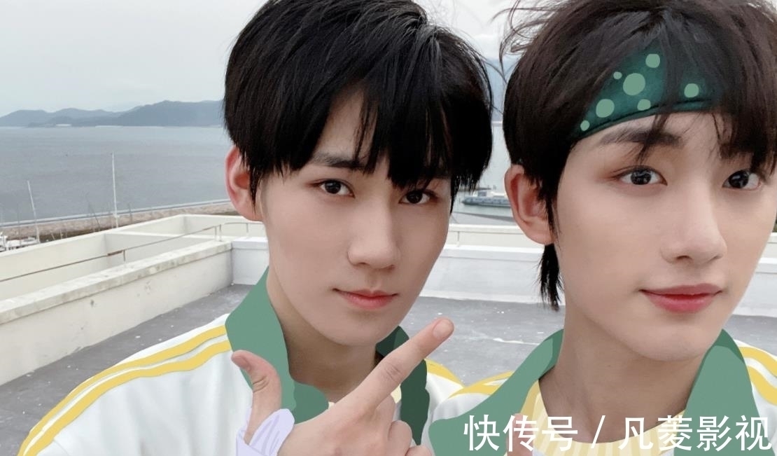 时代少年团成年组终合体,马嘉祺出现仅一秒,与何老师意外撞衫