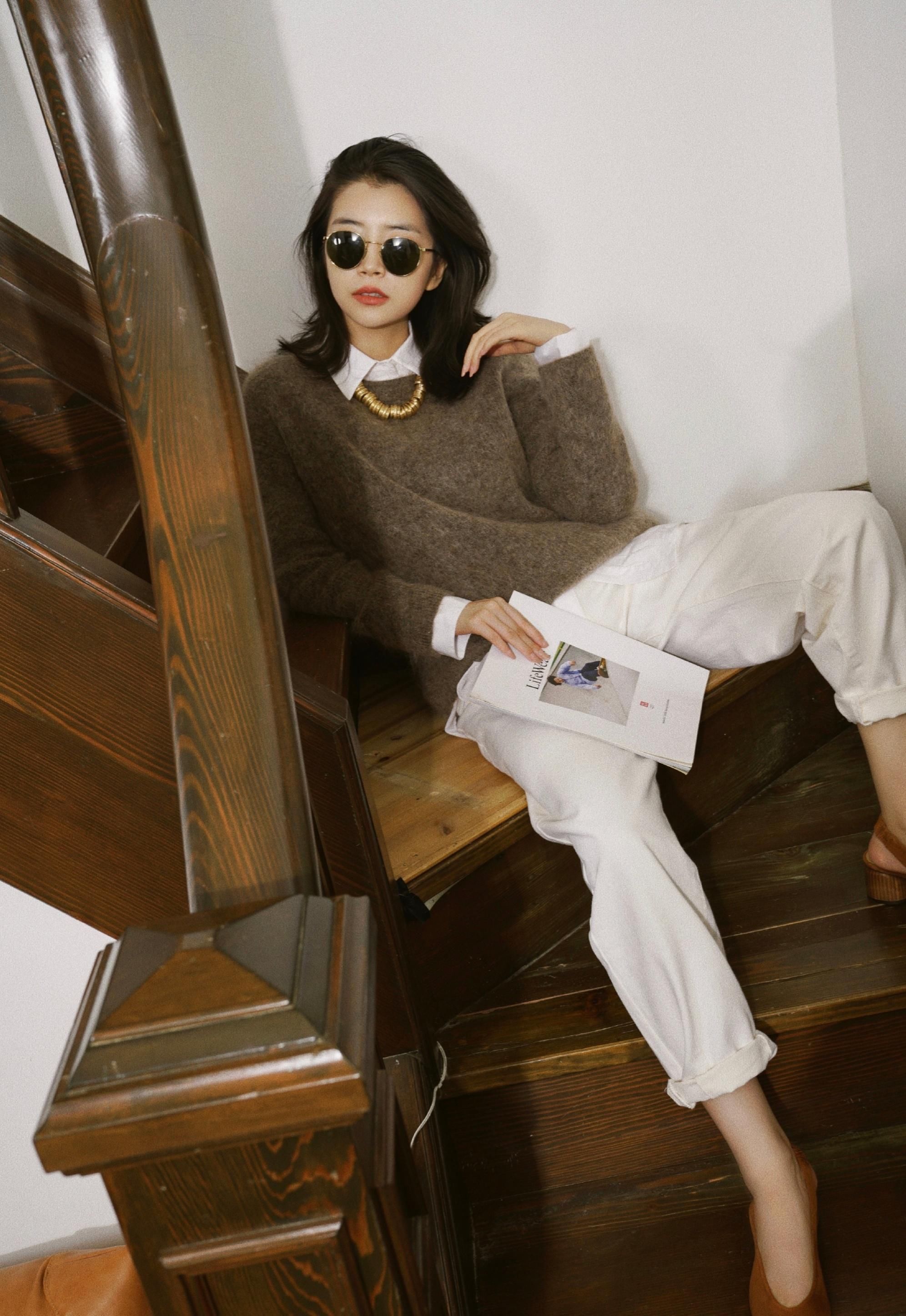 穿衣搭配没有特色？试试叠穿吧，用最基础的单品穿出独特的气质