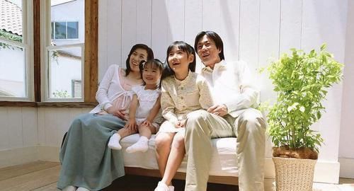 家长|退休老教师坦言：长大后有出息的孩子，往往出自这4种家庭