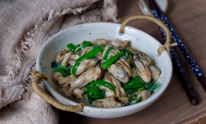 红枣|建议中老年入秋少吃肉,若不差钱多吃这5种食物,营养高好吸收