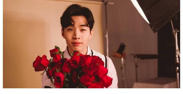 黄磊、刘宪华新综艺要来了，合办田野音乐会，周深也在嘉宾名单中