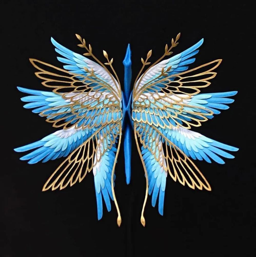 抑郁小哥把一只2毛钱的千纸鹤折成了我买不起的样子,不但病好了还年入百万