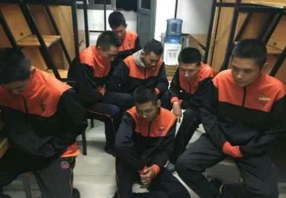 洗手台|把人逼疯的沙雕设计,看完后一脸懵逼