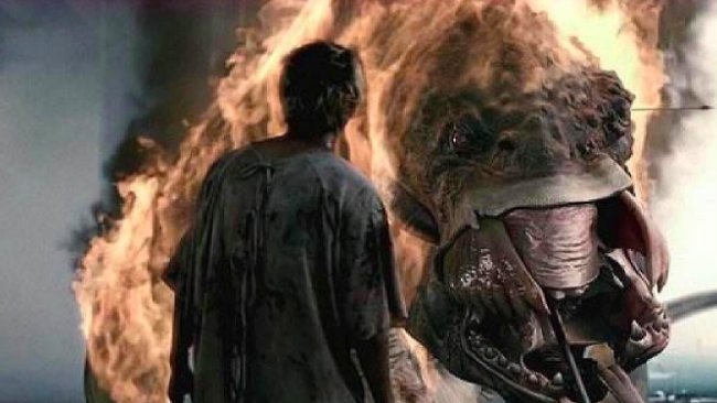 特色还是困境？在电影越来越国际化的今天，韩国灾难电影为什么偏向国内取景？