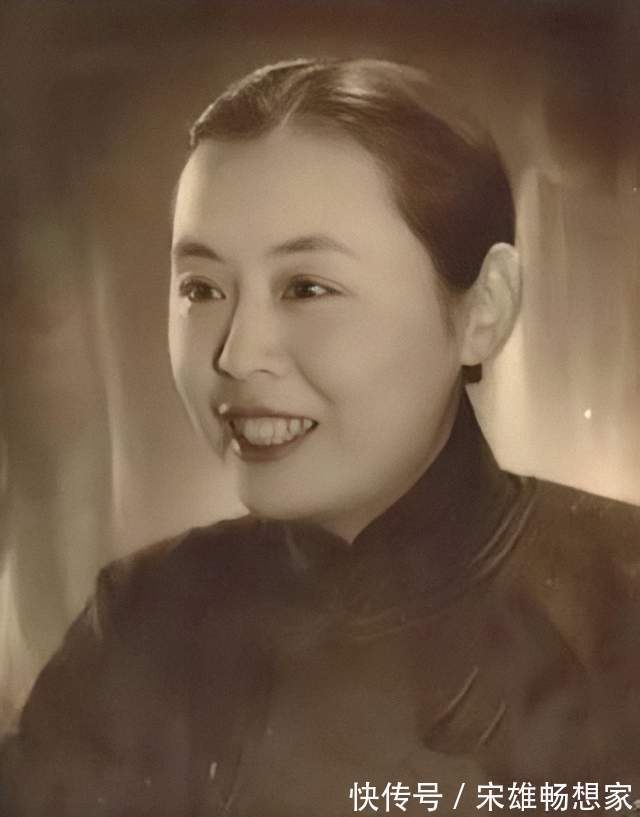 张嘉铸$徐志摩死后,陆小曼的存折连续18年每月打进300元,谁在供养她