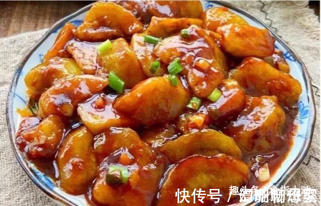 我家饭桌上最受欢迎的菜,简单咸香,特别下酒下饭,让你回味无穷