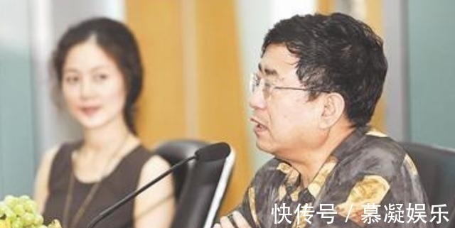 黄梅戏!余秋雨“抛妻弃子”,和20多岁“唐僧母亲”结婚,如今却无儿无女