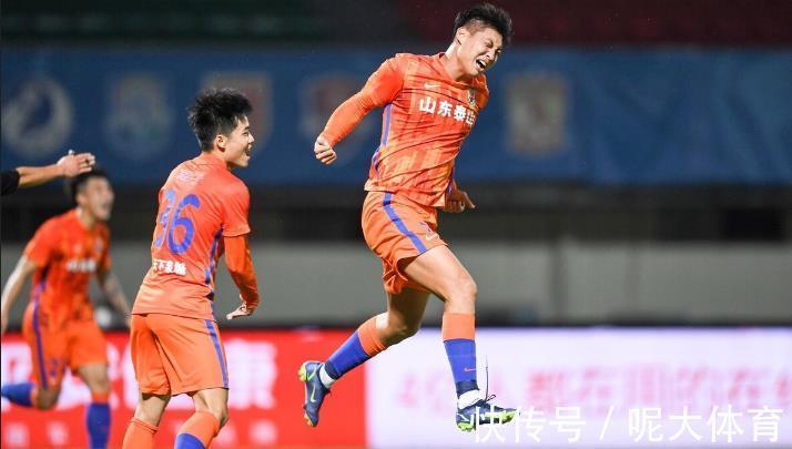 海港|1-0!世界波+100%暴击!泰山队刷4大历史,20人闪耀:将连夺4大奖