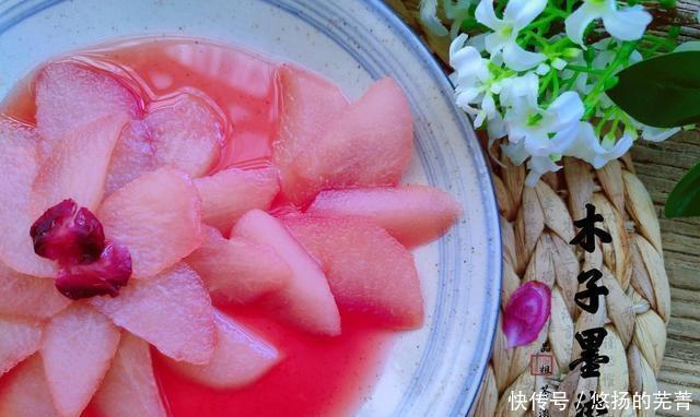 洁白|她快40岁了,皮肤洁白,不像面膜,喜欢这个甜点