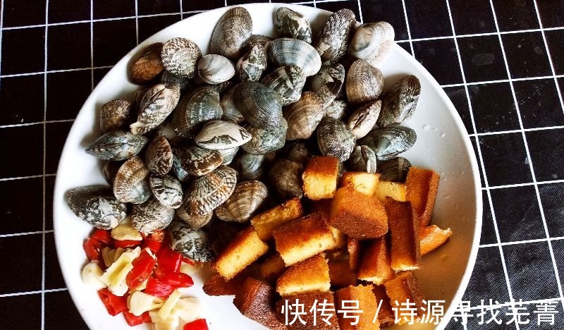 三伏天,喝酒配什么菜好这10道下酒菜有荤有素,啤酒白酒都配!