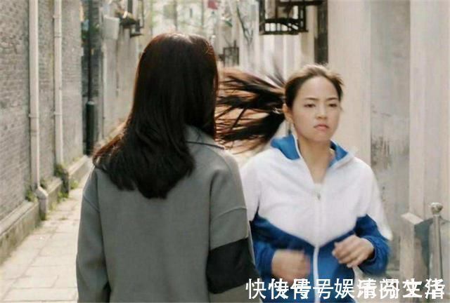 父母|“宁愿养条狗,也不会养你们”,不孝女的这番话,却得到众人支持