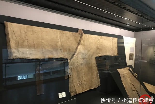 服饰|南宋贵族服饰:照片再现真正的汉服,第九张是开裆裤