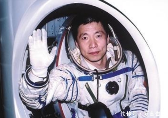 宇航员 杨利伟进入太空后,为何会听到敲门声?现如今谜底被揭晓