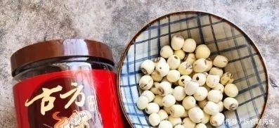 米香莲子|睡眠不好的人可以常吃它,这样做米香十足,简单一煮超好吃!