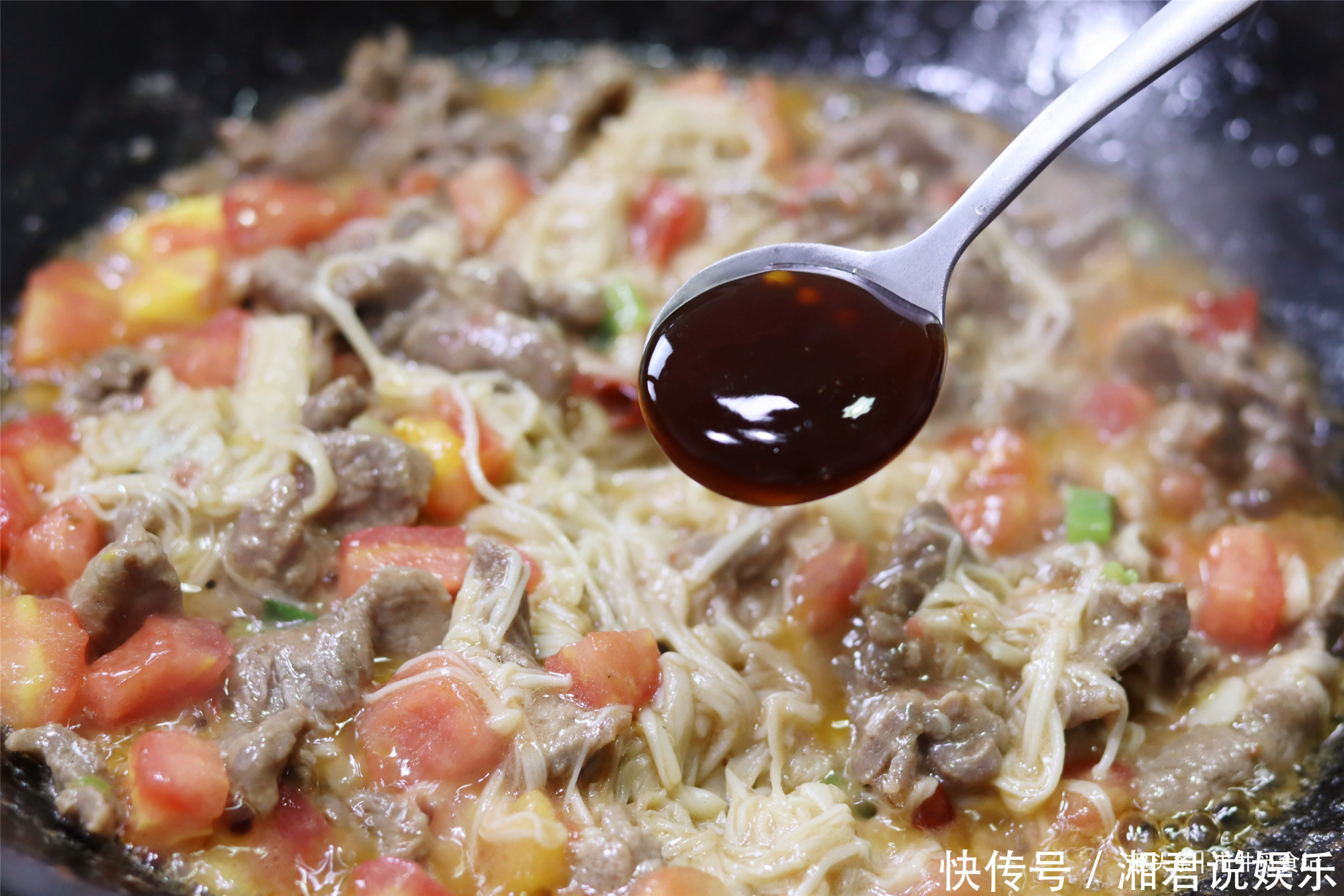 随便|炒牛肉,牢记厨师常用的2个窍门,牛肉滑嫩,随便炒都不会老