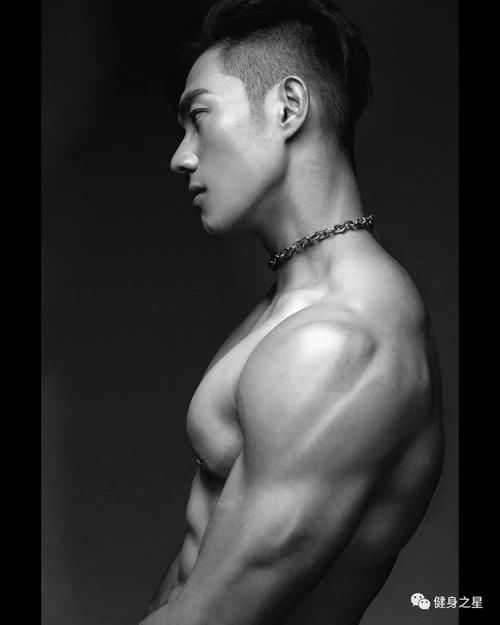 写真|这位爆红网络的翘臀型男，原来身材这么撩？