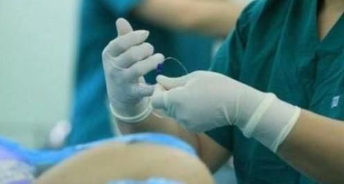 宝妈|顺产“备皮”尴尬?剃毛这一关,剖腹产产妇也躲不过,别不好意思