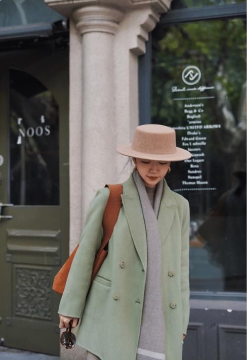 为何你戴围巾就有股浓浓的“大妈感”？跟着三木博主，秒变时髦精