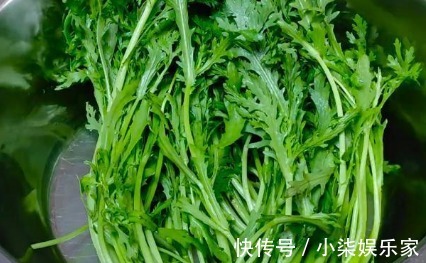 养人|春节过后，碰上“皇帝菜”多买来吃，比牛肉还养人对咳嗽痰多很好