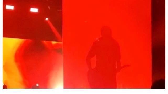 藝高人膽大？時代峰峻15歲男藝人，被曝參加綜藝錄制，網(wǎng)友求解釋