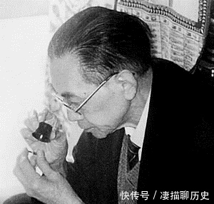 闲逛古玩市场淘宝贝,鉴定结果却引来一外国关注,说:这是我们国宝