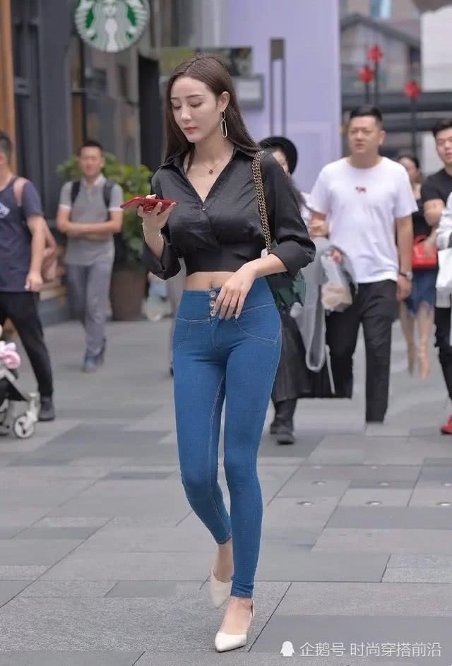 你见过“无痕”牛仔裤吗束腰又显瘦，拯救你的“O型腿”