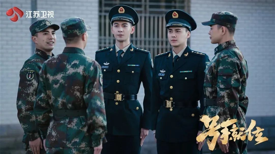 顶流偶像想卸包袱，李易峰剃个寸头就能成吗？