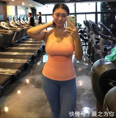 男人四十|40岁阿姨酷爱健身,体重145斤,身材偏向欧美范