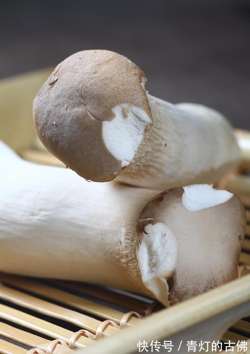 杏鲍菇|杏鲍菇炒鸡蛋,先炒鸡蛋还是杏鲍菇?教你一招,天天吃都不腻