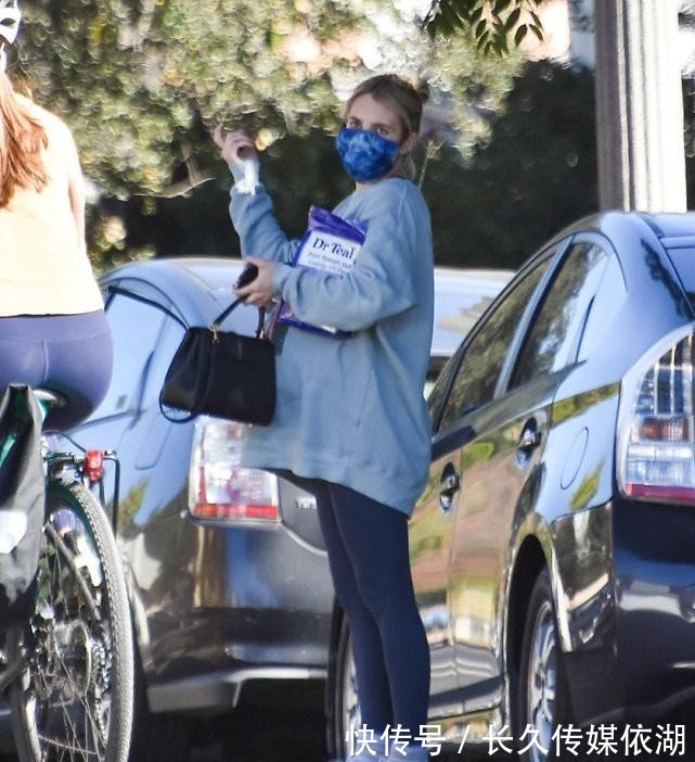 缓震性|德训鞋缓震性好还耐穿,款式复古却挺舒服,带娃逛街都能穿