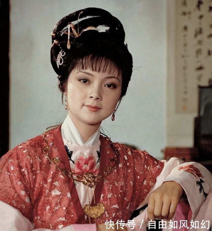 黛玉@探春管家:王夫人暗度陈仓,宝玉阴阳怪气,黛玉却展示了大城府