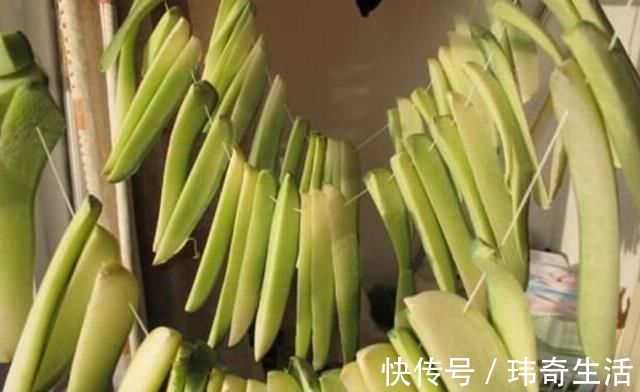 冬天|农村的这些蔬菜可以晒干了，留着冬天炖着吃，你吃过有哪些