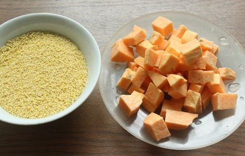 小米|90岁奶奶常年拿它当主食,耳不聋眼不花,身体依然健壮,看完收藏