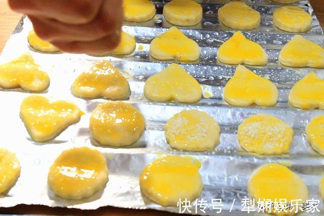 鸡蛋|山药里打2个鸡蛋,不用早起10分钟出锅,这懒人早餐孩子抢着吃