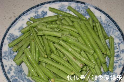 蔬菜|需要焯水才能吃得4种蔬菜,很多人都忽略这一步,吃了肚子不舒服