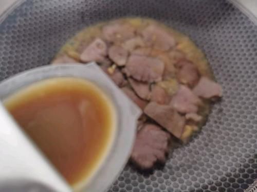 给老公做了此下酒菜，鲜香美味，越吃越想吃