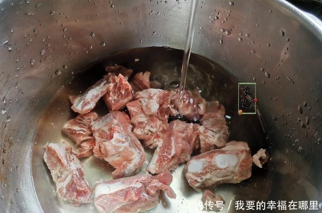  天冷多喝这汤，它俩炖汤是黄金搭档，喝一碗下肚，热乎乎的真暖胃