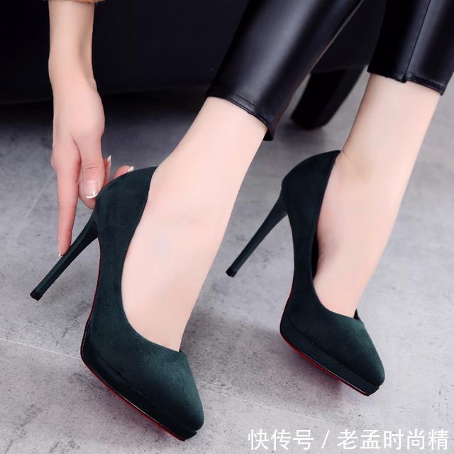 高跟鞋 并非所有高跟鞋都能体现你的高级女人味!这几款可以做到