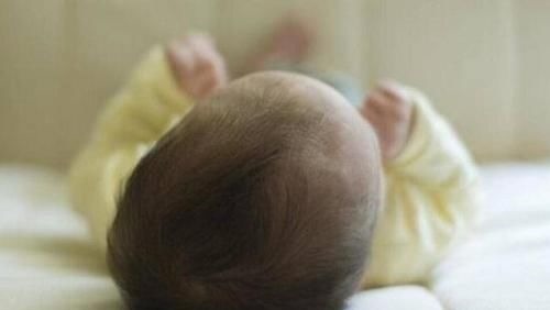 发育|“睡头型”和“不睡头型”的宝宝,长大后有何区别?对比很明显