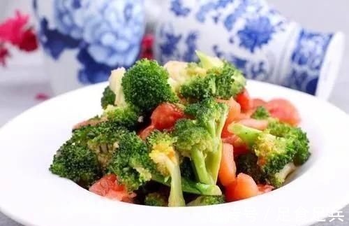 周末聚餐推荐11款家常菜系，鲜香十足好吃极了，有空做给家人吃吧