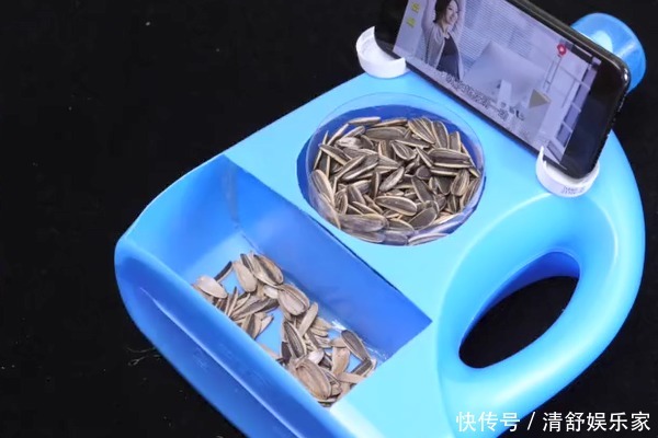 空洗衣液|洗衣液瓶子不要扔，简单切几刀，放在床上，全家人都抢着用！