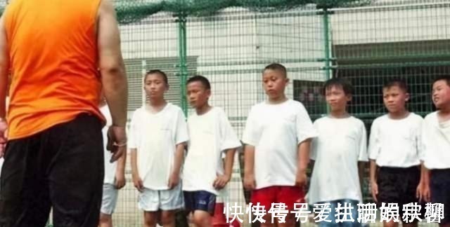颠球|他曾被米卢视为国足未来,4岁能颠球2000个,后来怎么样了?